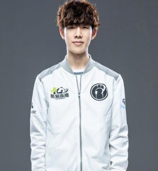 【LPL夏季赛】EDG延续出色状态，2-0轻松战胜SN