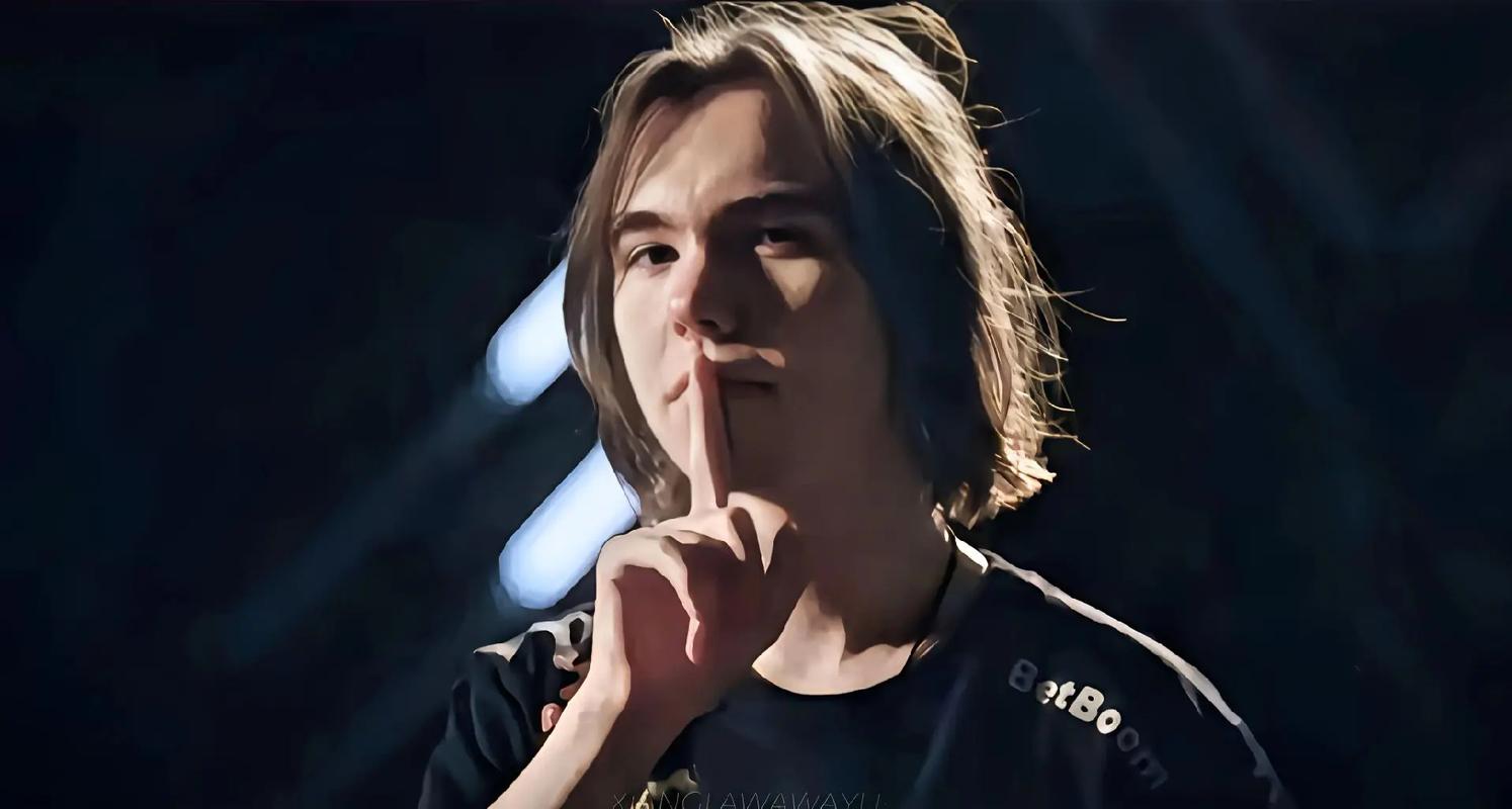 王者荣耀KPL比赛战报：Hero久竞终于收获首胜